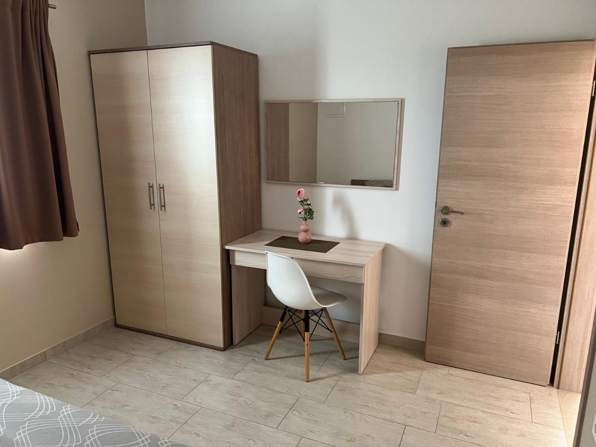 Apartmani Nina I Niko Ugljan Værelse billede